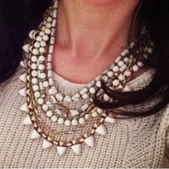 Stella & Dot Sutton Multi Strand White Layering Stone Necklace - Picture 3 of 8